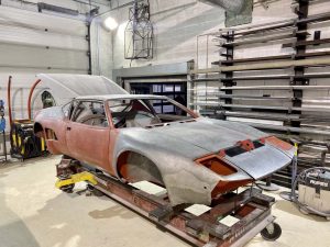 carrosserie de tomaso gt5s reparation tolerie formage