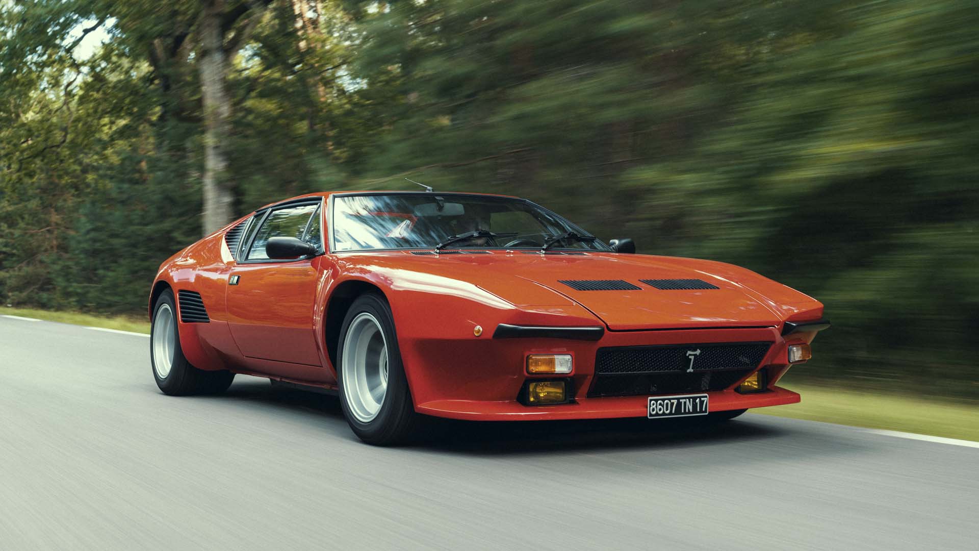 restauration de tomaso gt5s