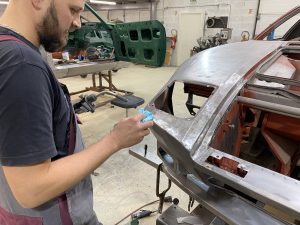 restauration de tomaso pantera gt5s 115