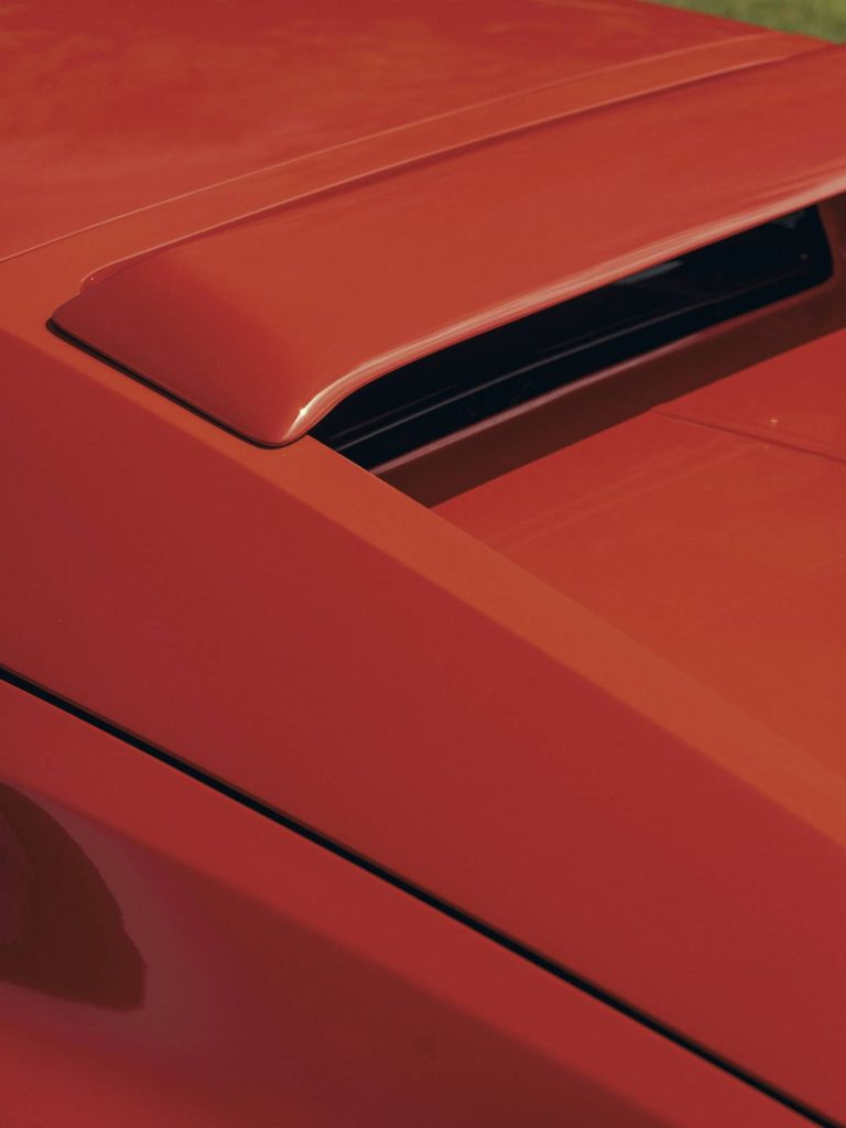 De Tomaso Pantera GT5-S rouge de 1989 restaurée par O-ONE, photographie 145 sur 155