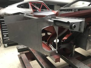 restauration de tomaso pantera gt5s 69