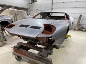 restauration de tomaso pantera gt5s 80