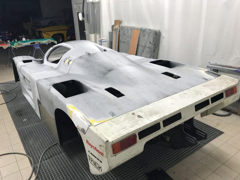 Toyota 88C no. 37 in Taka-Q livery, bodywork restored by O-ONE, photographie 10 sur 57