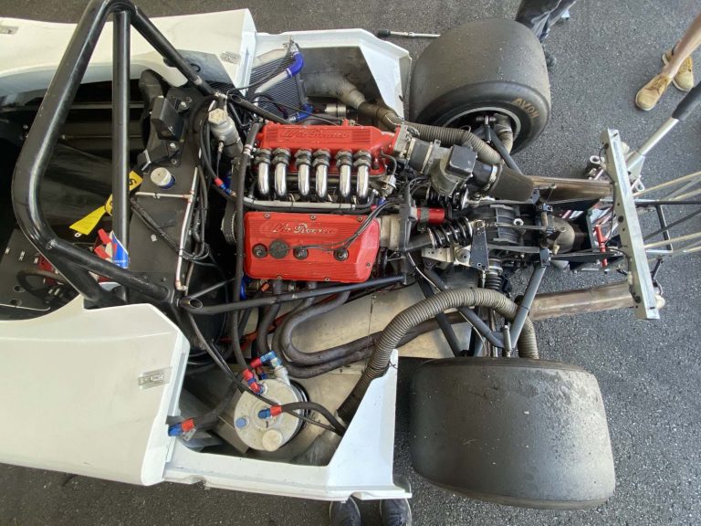 Vente d'une Giada T118 Alfa Roméo V6, photographie 14 sur 15