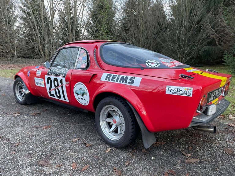 Matra Jet 6 de 1968, rouge et jaune, préparée pour la régularité historique, photographie 5 sur 15